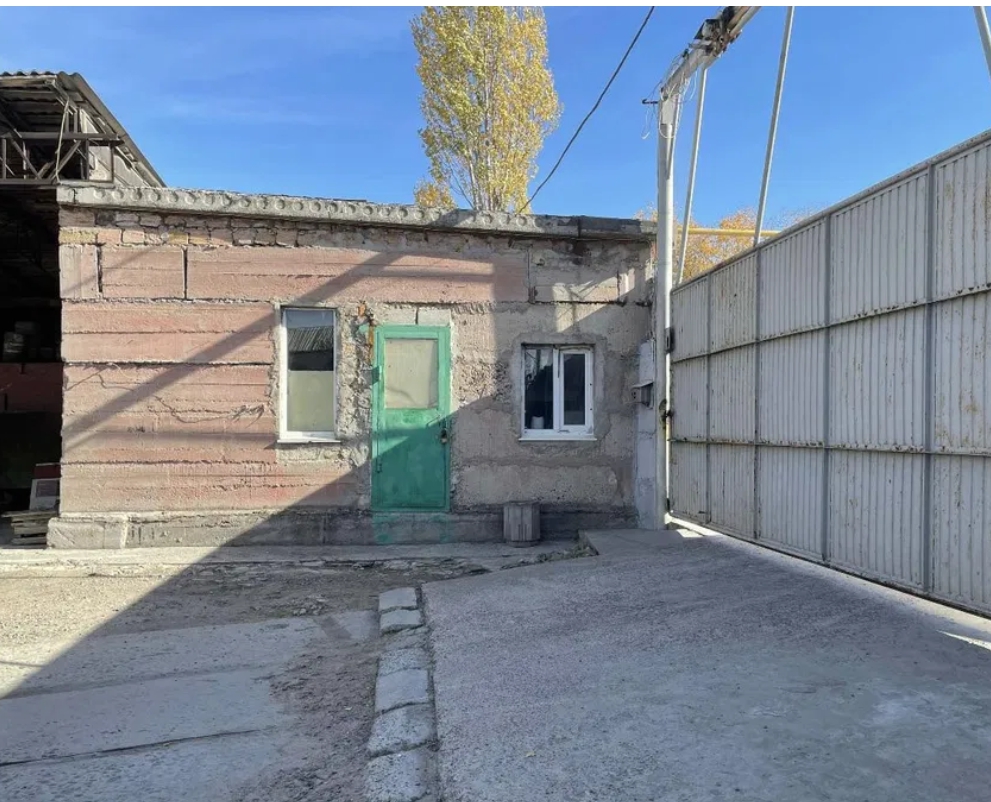 Коммерческая недвижимость на ул. Пересыпская 7-я, 600 м², 480 000$ — FAKTOR