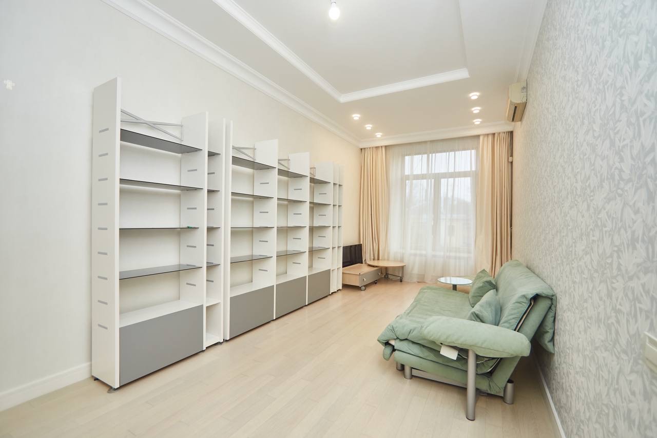 Квартира на ул. Семинарская, 205 м², 495 000$ — FAKTOR