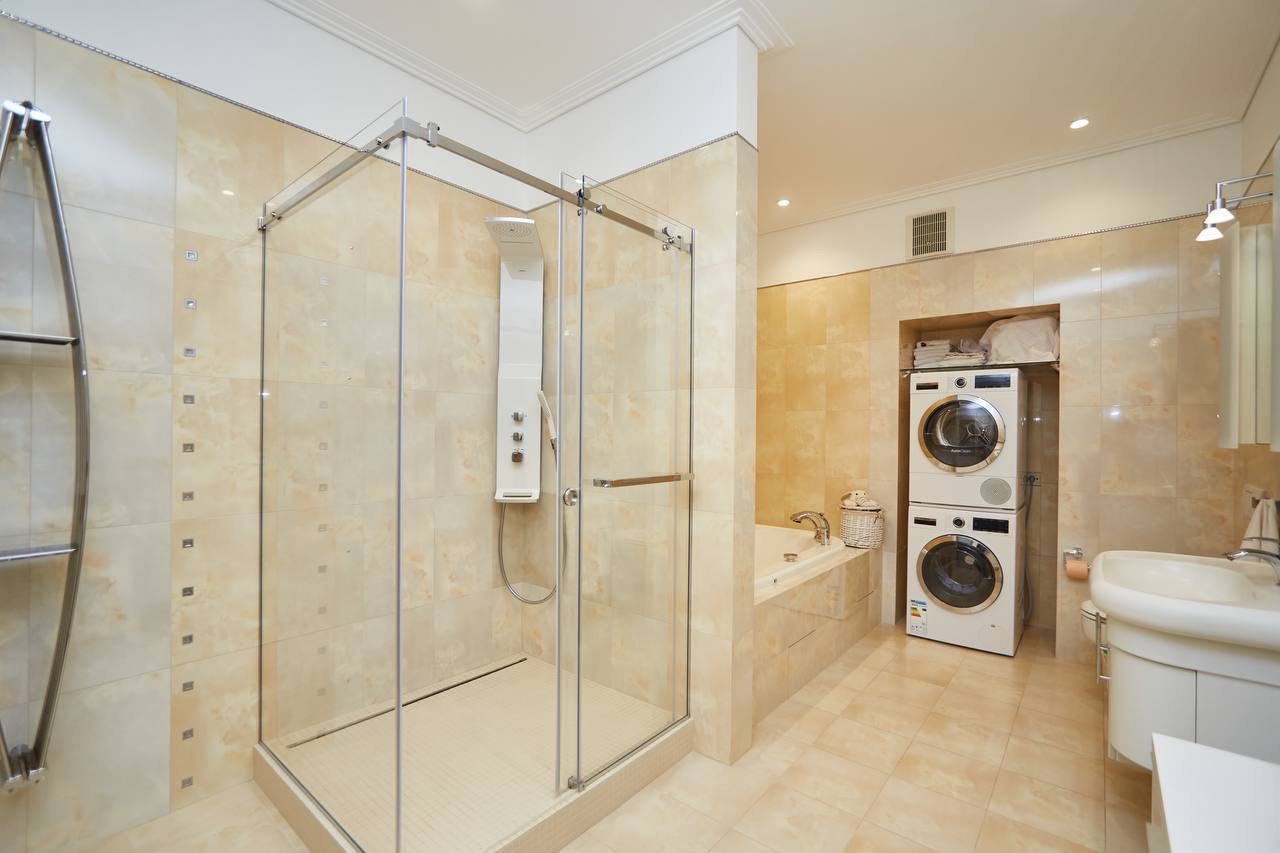 Квартира на ул. Семинарская, 205 м², 495 000$ — FAKTOR