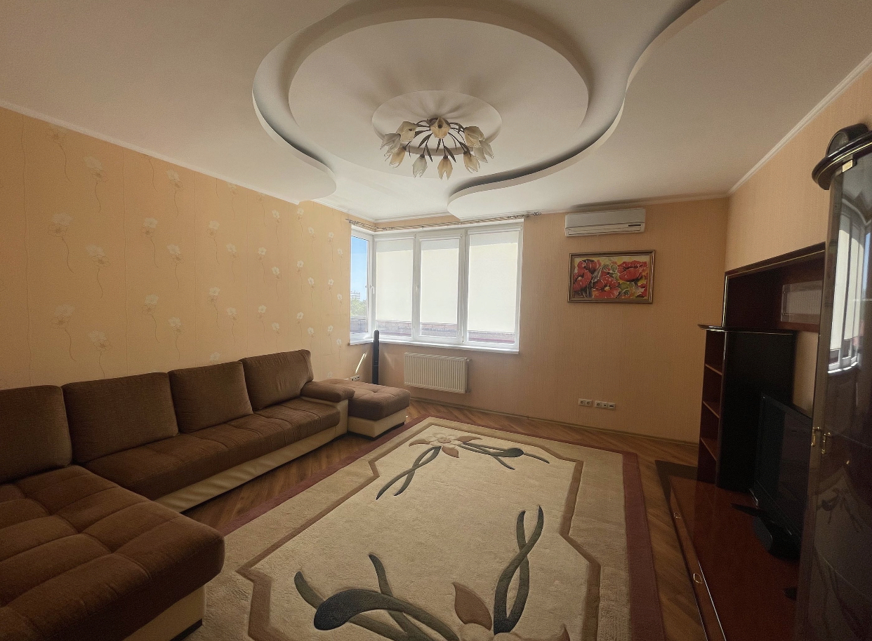 Квартира на ул. Среднефонтанская, 77 м², 79 000$ — FAKTOR