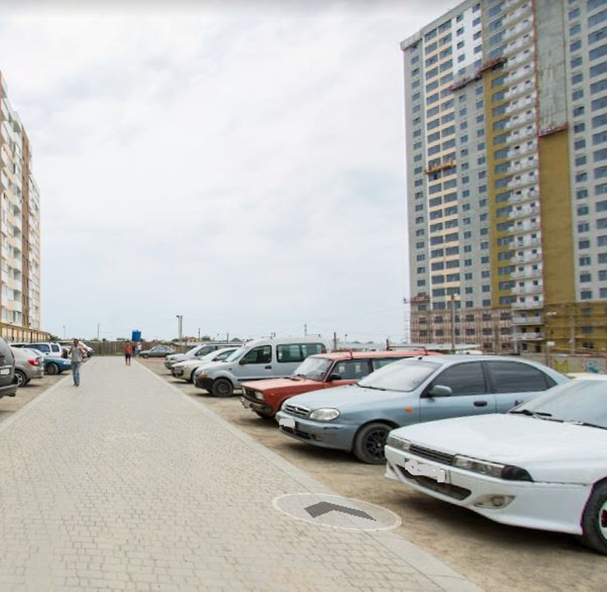 Дом на ул. Сахарова Академика, 1 м², 325 000$ — FAKTOR