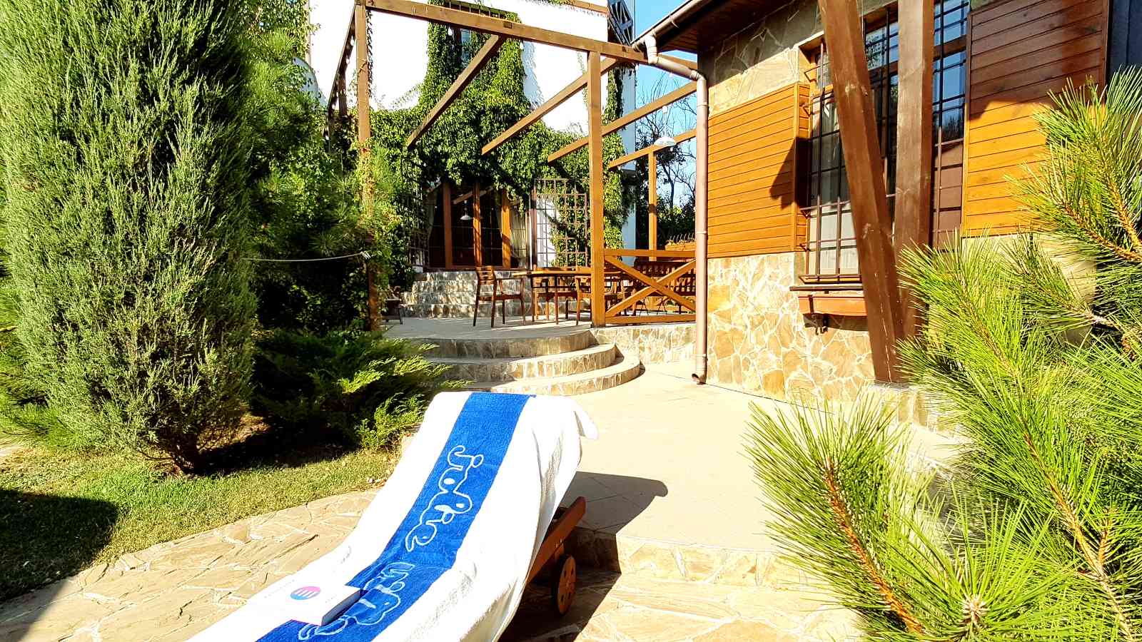 Будинок на вул. Лесная, 230 м², 330 000$ — FAKTOR