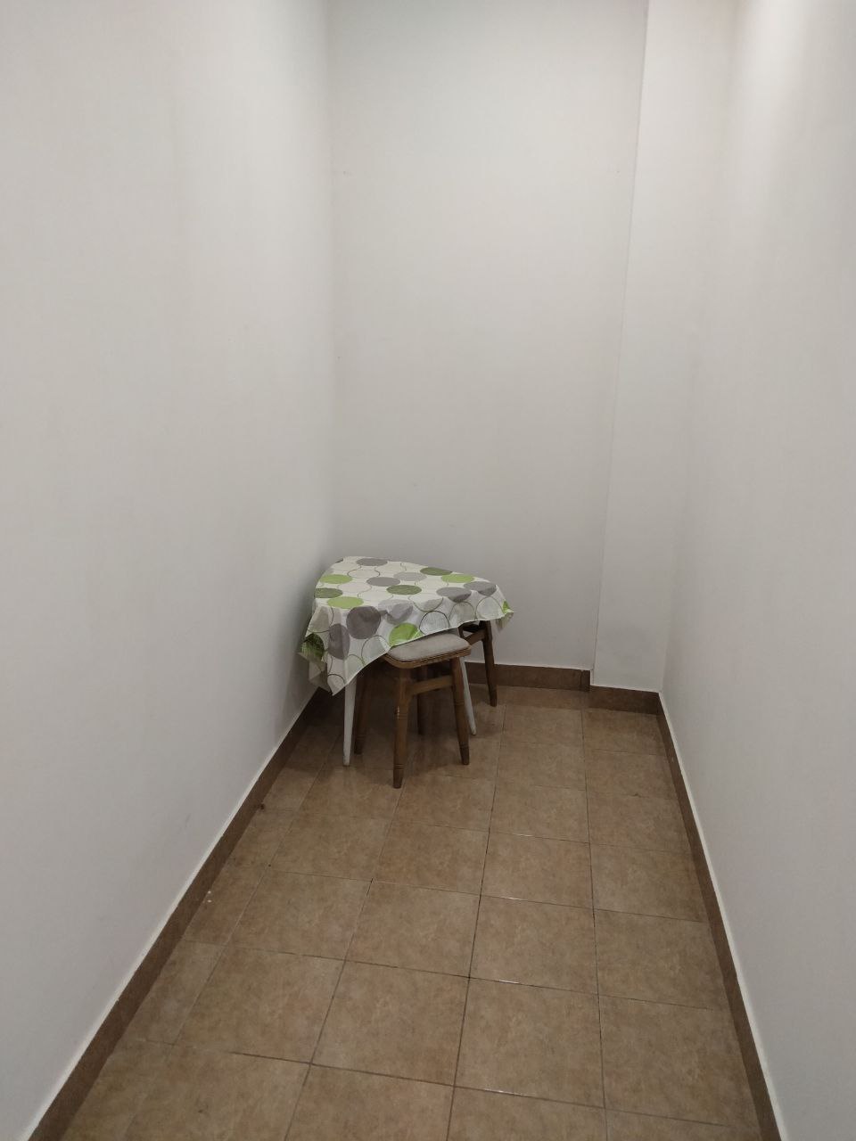 Комерційна нерухомість на вул. Массив Радужный, 34 м², 20 000$ — FAKTOR