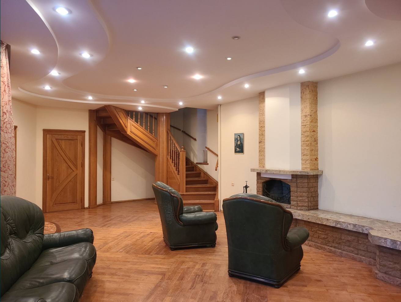 Будинок на вул. Большая Садовая, 400 м², 220 000$ — FAKTOR
