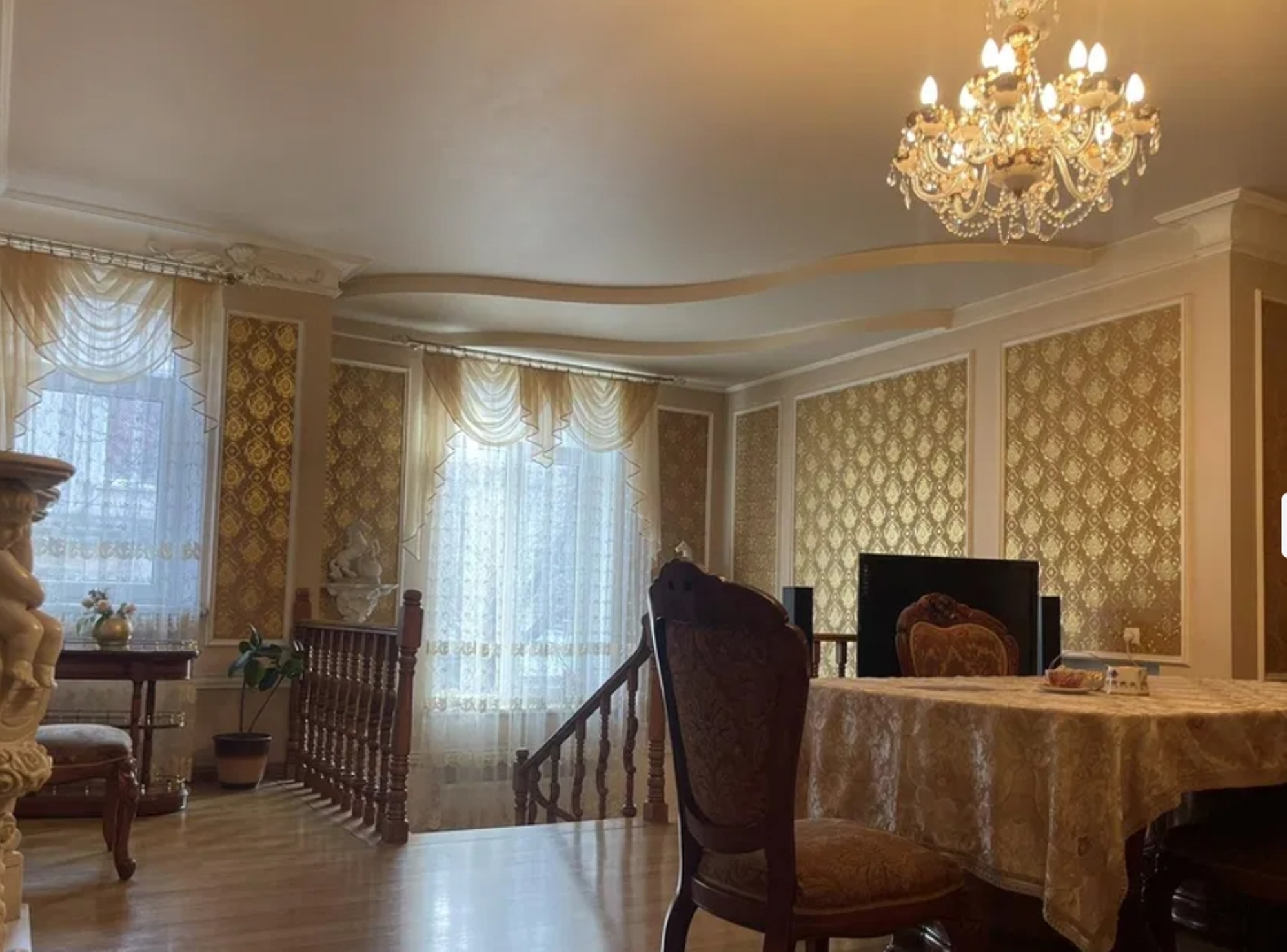 Комерційна нерухомість на вул. Конная, 412 м², 440 000$ — FAKTOR