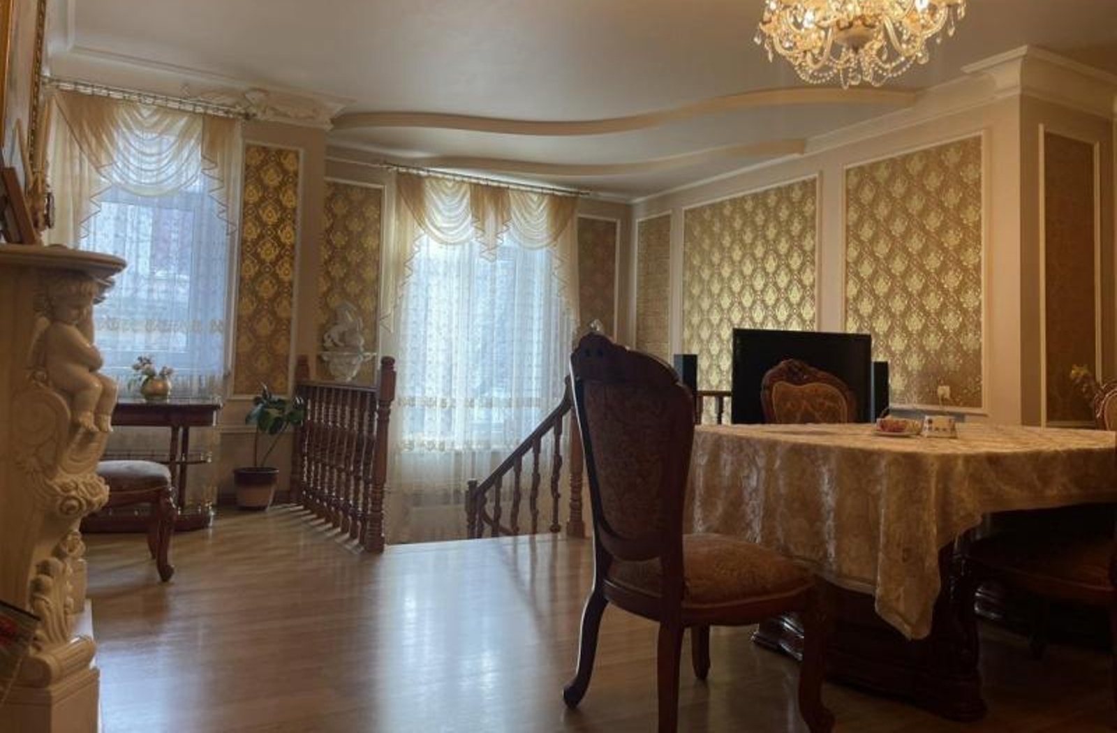 Комерційна нерухомість на вул. Конная, 412 м², 440 000$ — FAKTOR