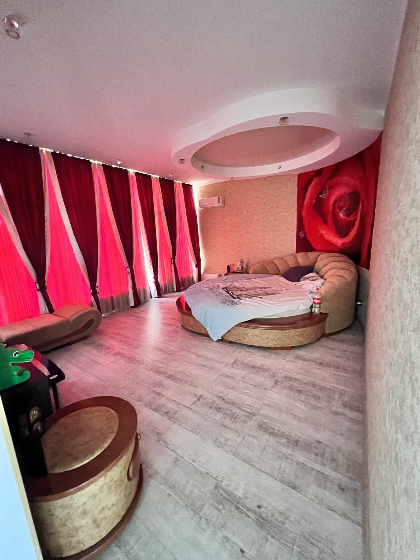 Будинок на вул. Ветеранов, 223 м², 250 000$ — FAKTOR