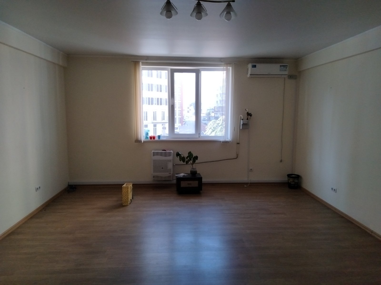 Коммерческая недвижимость на ул. Инглези, 1825 м², 1 500 000$ — FAKTOR