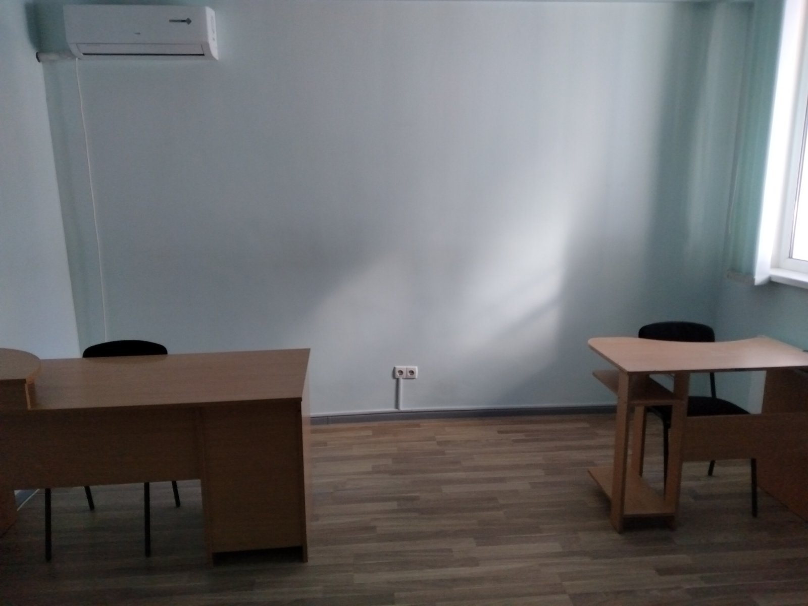Коммерческая недвижимость на ул. Инглези, 1825 м², 1 500 000$ — FAKTOR