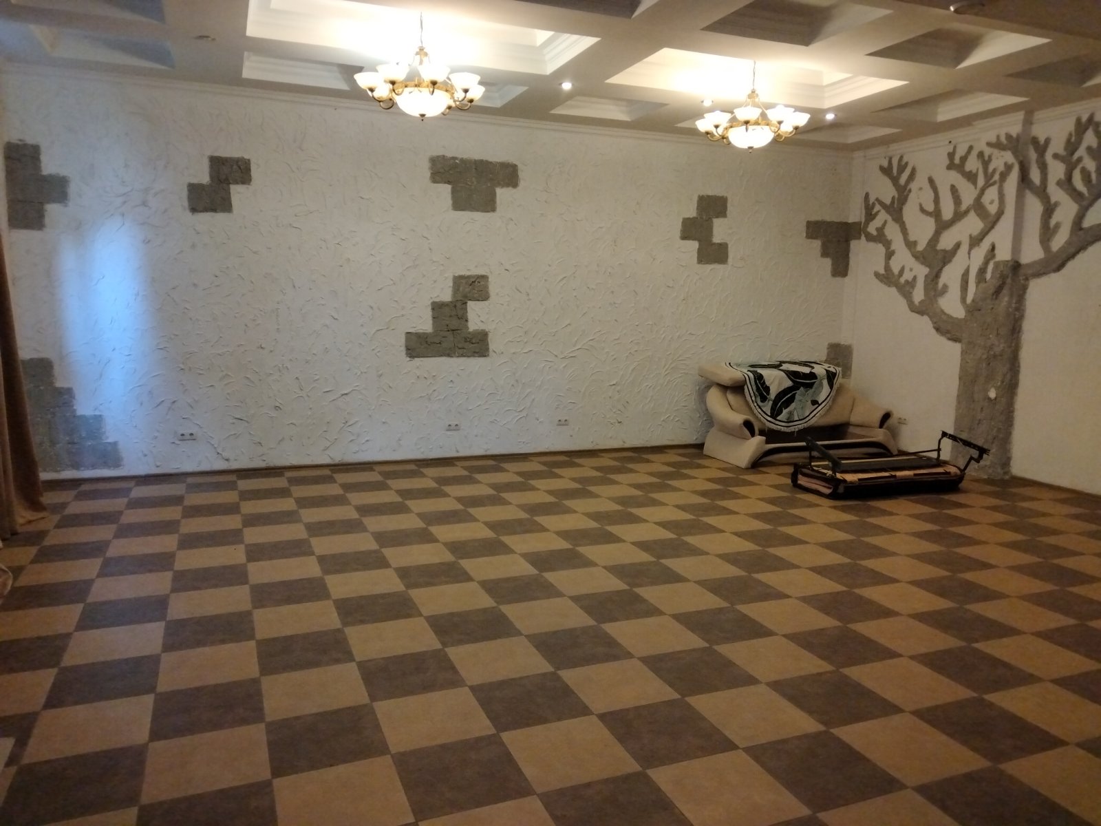 Коммерческая недвижимость на ул. Инглези, 1825 м², 1 500 000$ — FAKTOR