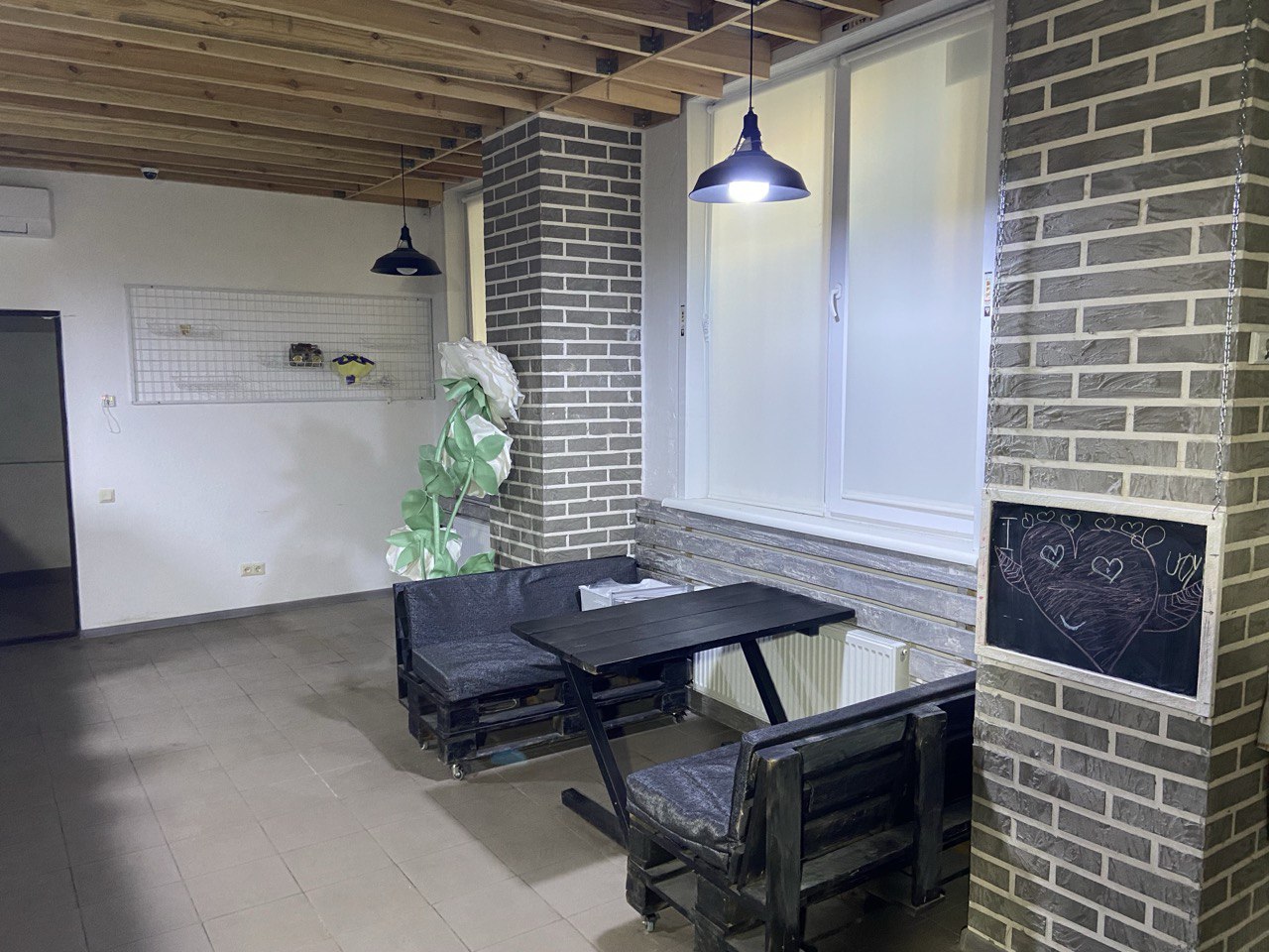 Коммерческая недвижимость на ул. Владислава Бувалкина, 55 м², 59 000$ — FAKTOR