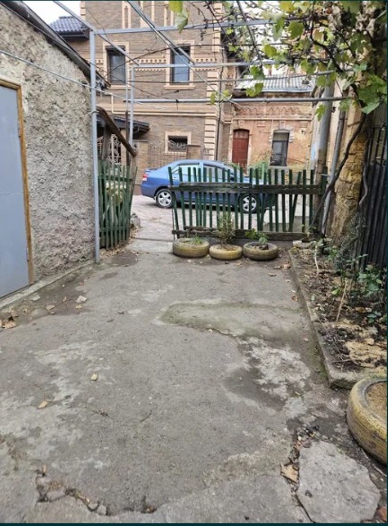 Квартира на вул. Александра Матросова пер., 11 м², 11 000$ — FAKTOR