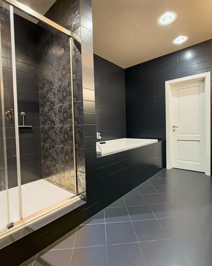 Квартира на ул. Литературная, 215 м², 420 000$ — FAKTOR