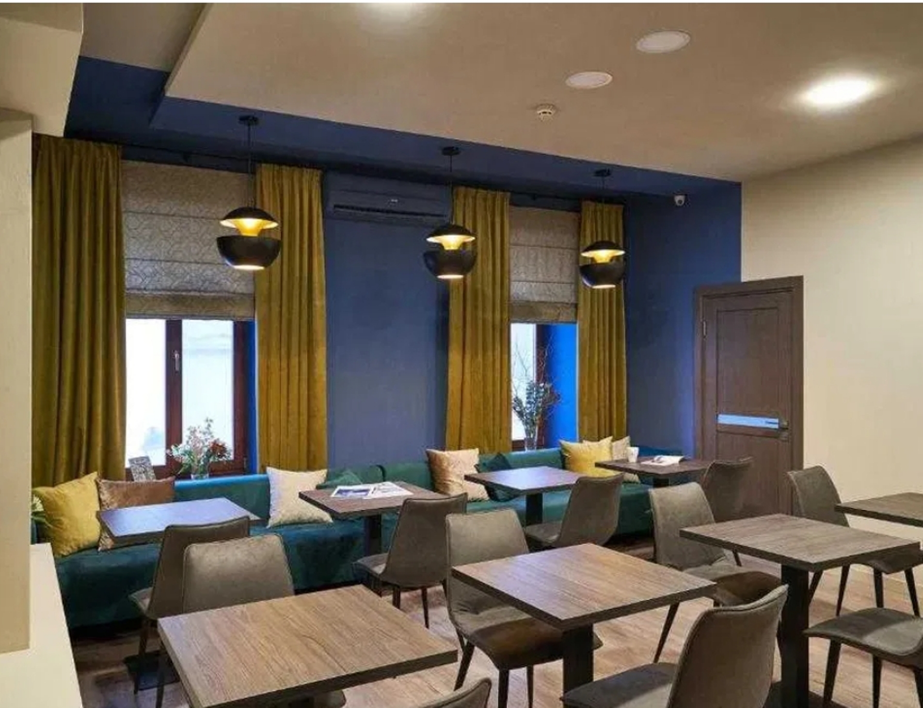 Коммерческая недвижимость на ул. Дерибасовская, 1000 м², 5 000 000$ — FAKTOR