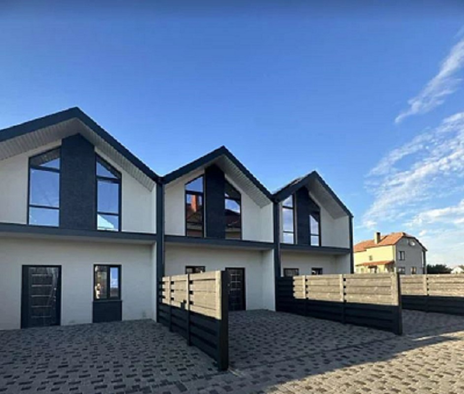 Будинок на вул. Бочарова, 97 м², 100 000$ — FAKTOR
