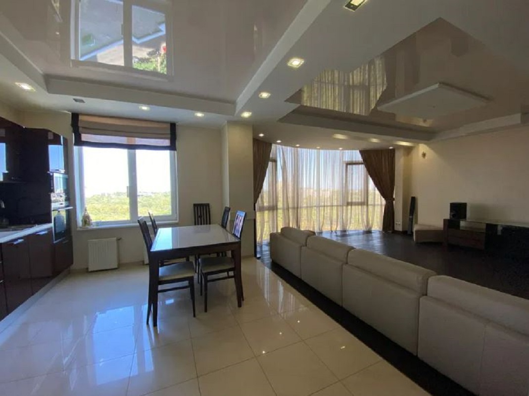 Квартира на ул. Говорова Маршала, 127 м², 280 000$ — FAKTOR