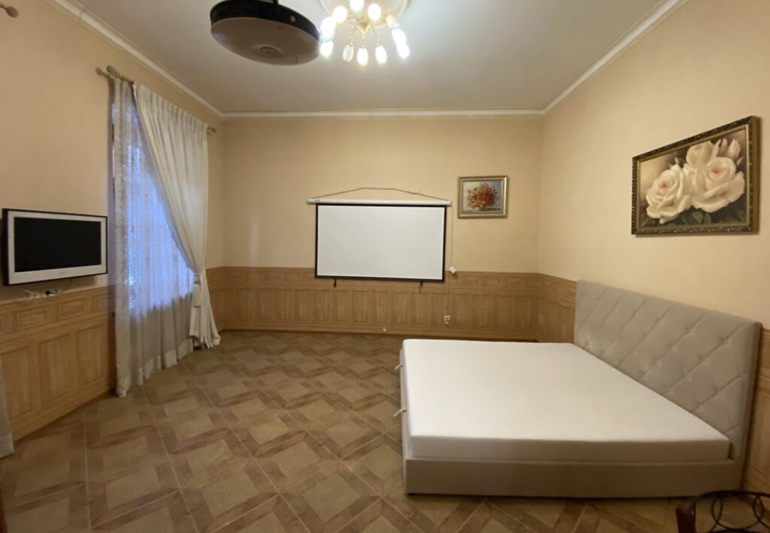 Коммерческая недвижимость на ул. Жуковского, 138 м², 105 000$ — FAKTOR