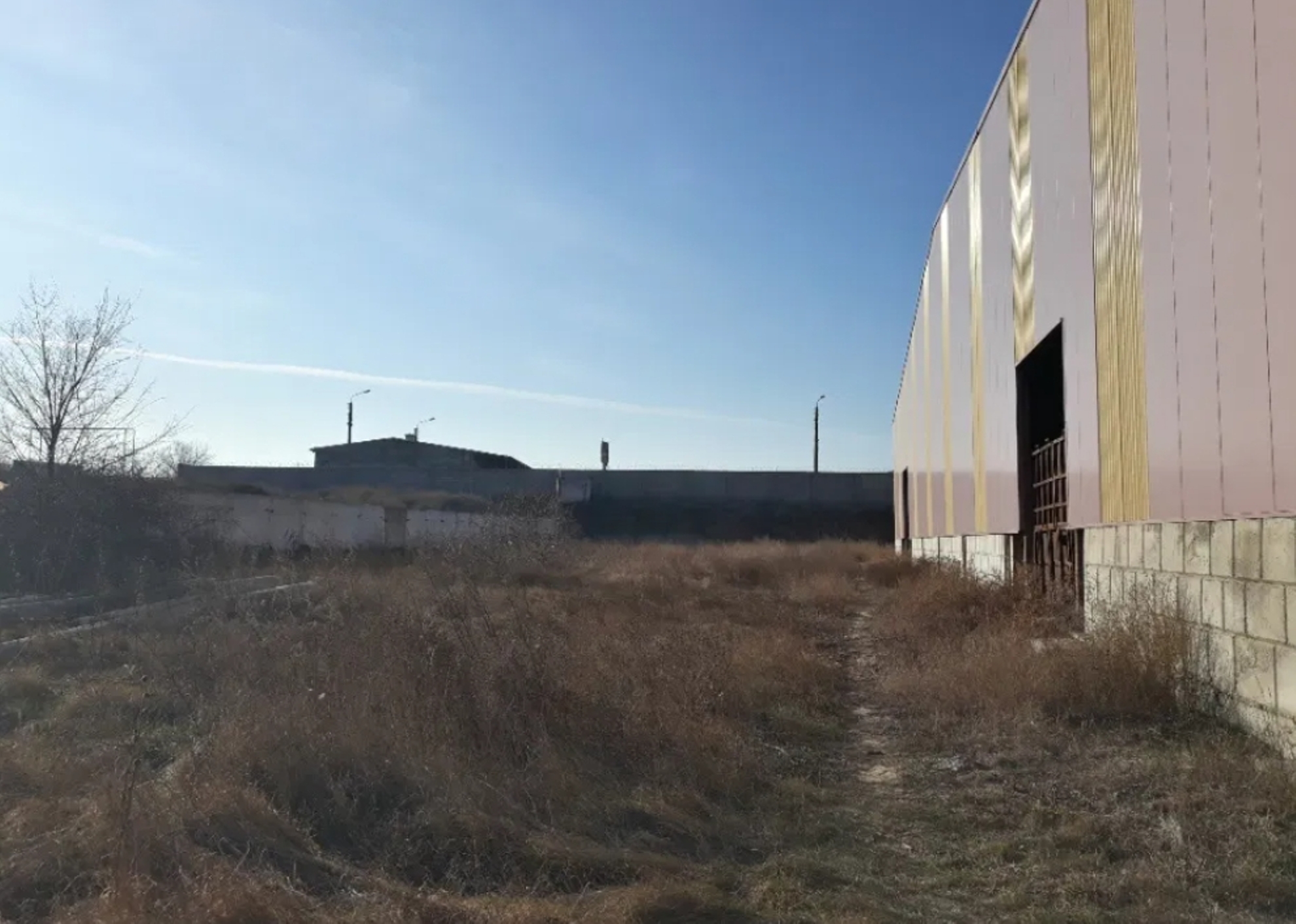 Коммерческая недвижимость на ул. Аэропортовская, 14400 м², 5 000 000$ — FAKTOR
