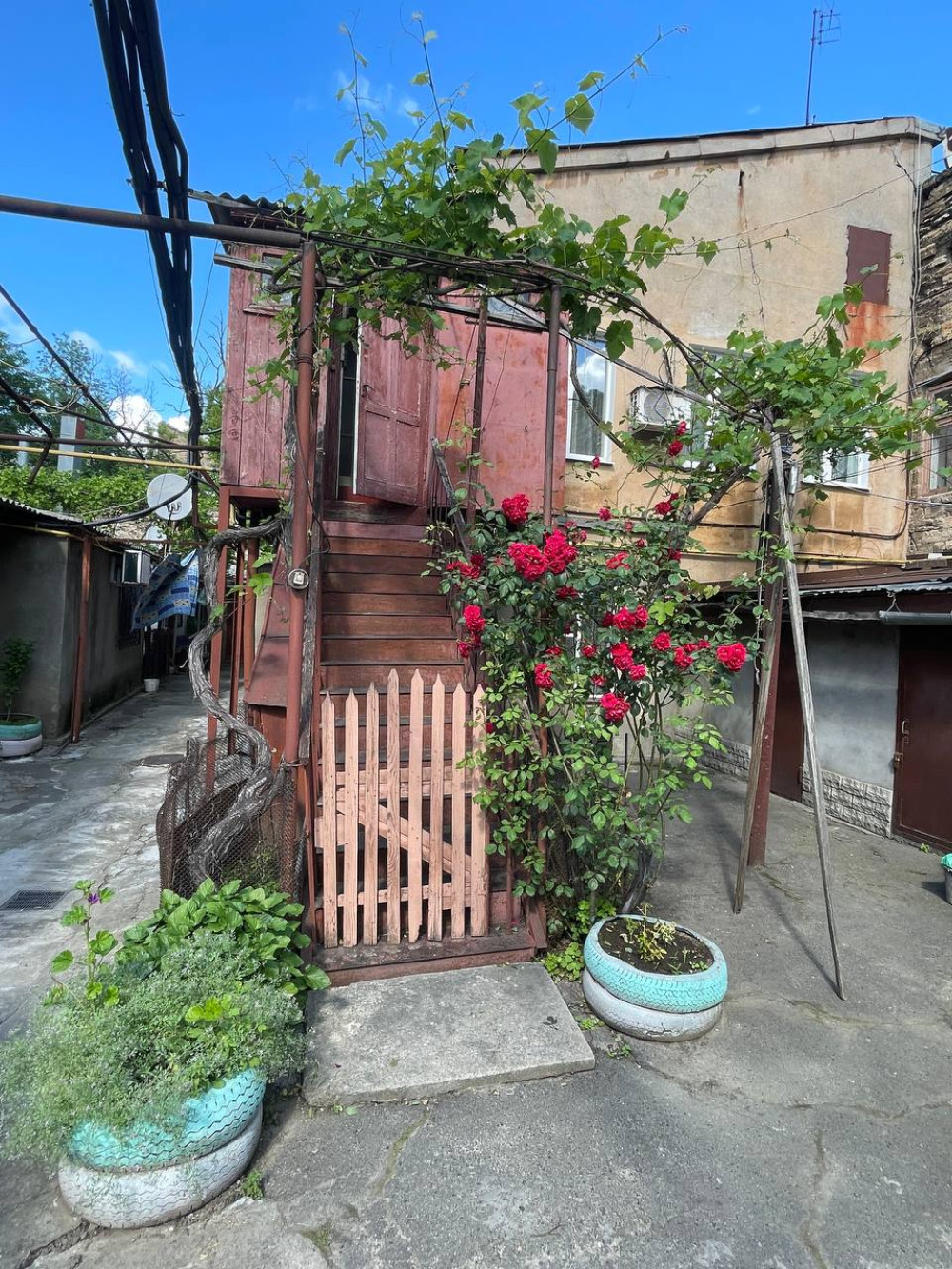 Квартира на ул. Асташкина, 40 м², 24 000$ — FAKTOR