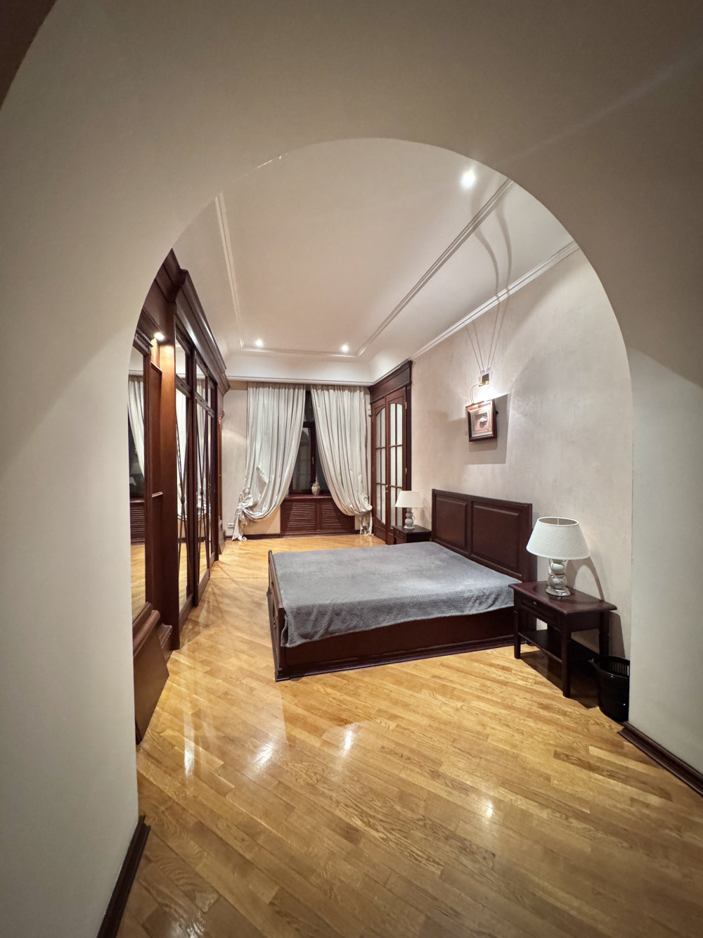 Квартира на ул. Пастера, 160 м², 210 000$ — FAKTOR