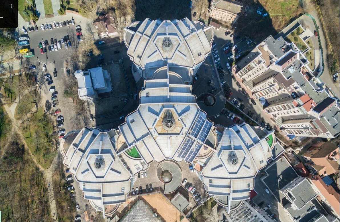 Коммерческая недвижимость на ул. Лидерсовский бульвар, 192 м², 350 000$ — FAKTOR