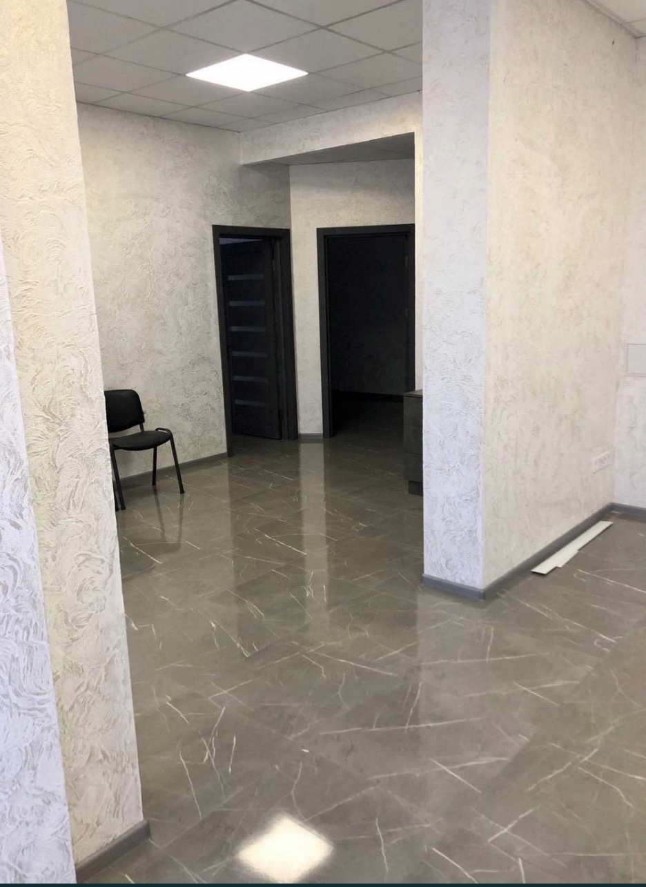 Коммерческая недвижимость на ул. Французский бульвар, 90 м², 180 000$ — FAKTOR