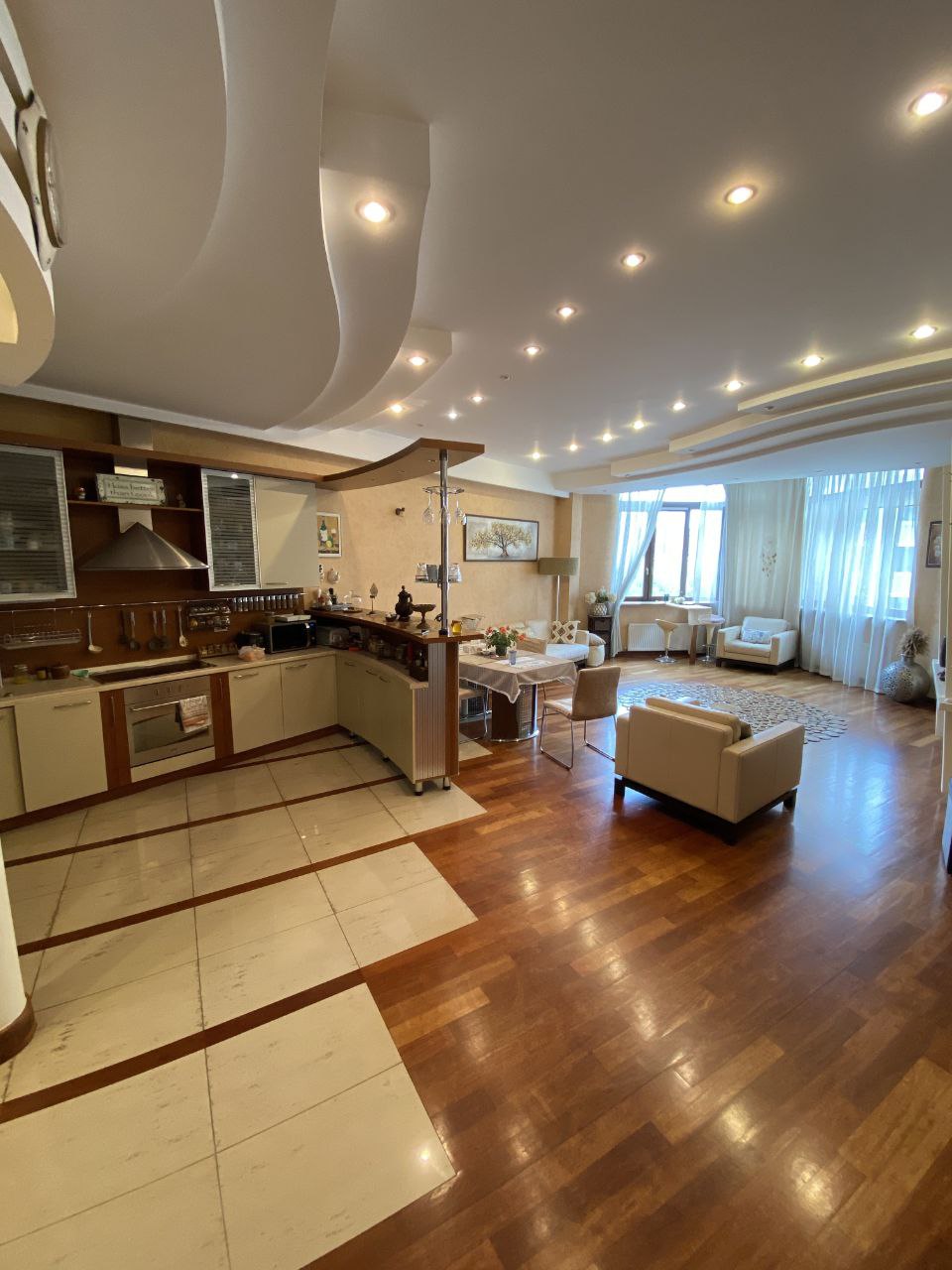 Квартира на ул. Шевченко проспект, 172 м², 235 000$ — FAKTOR
