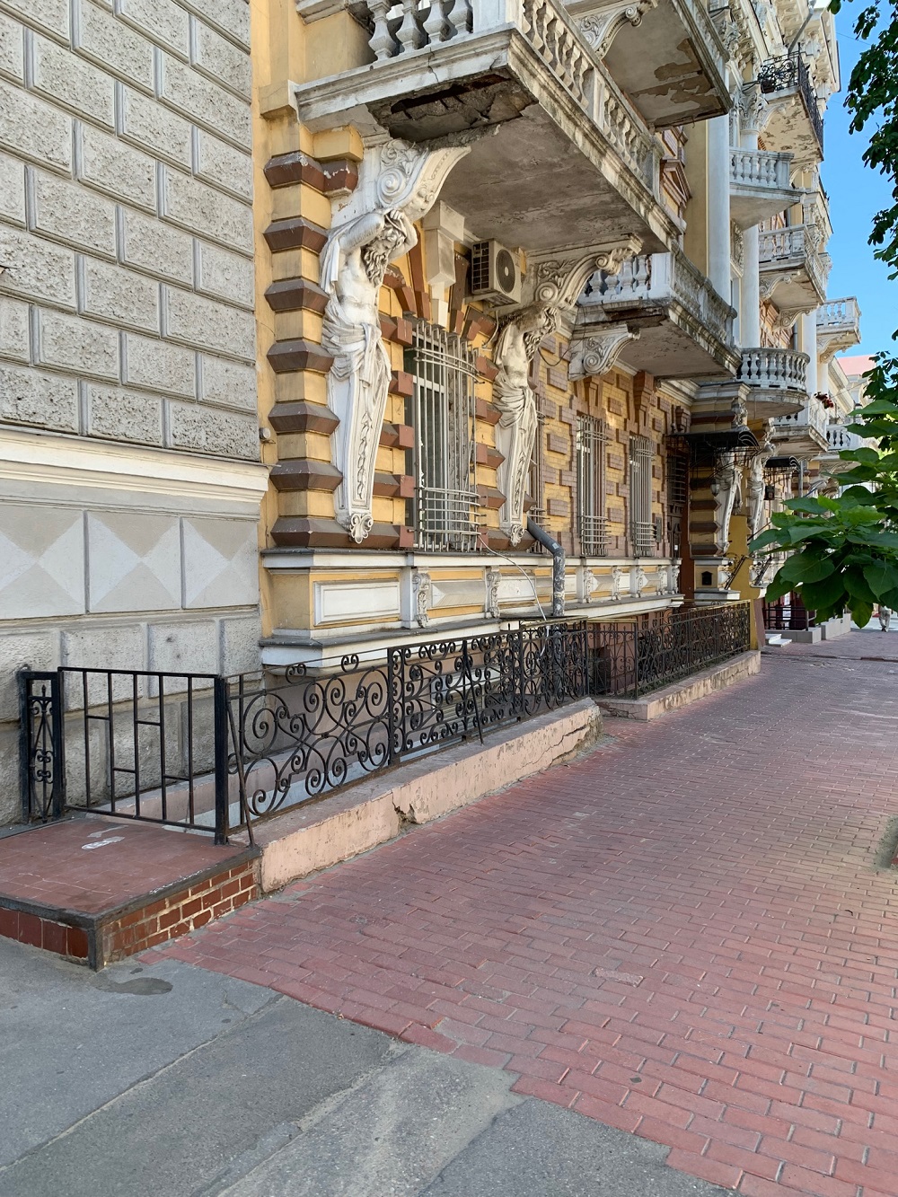 Коммерческая недвижимость на ул. Гоголя, 186 м², 240 000$ — FAKTOR