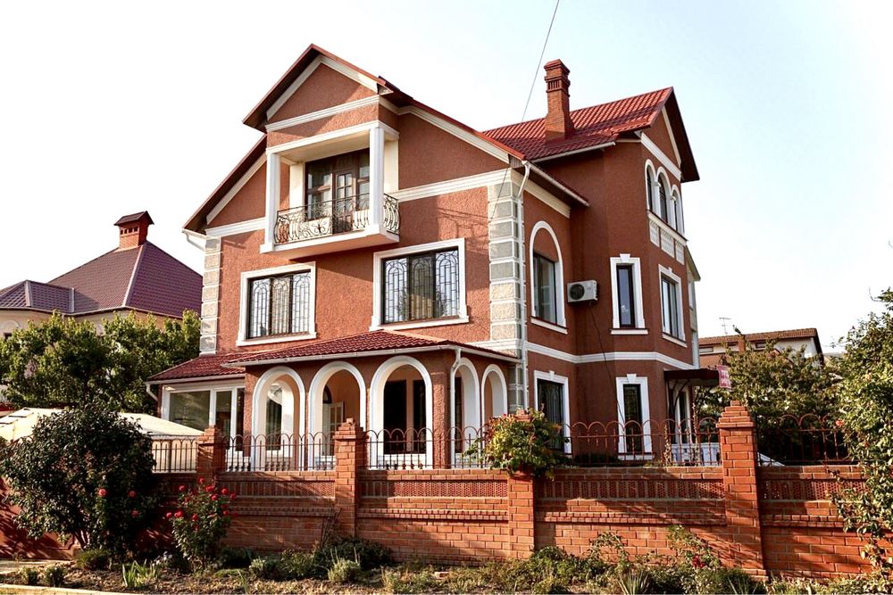 Будинок на вул. Отважных, 300 м², 360 000$ — FAKTOR