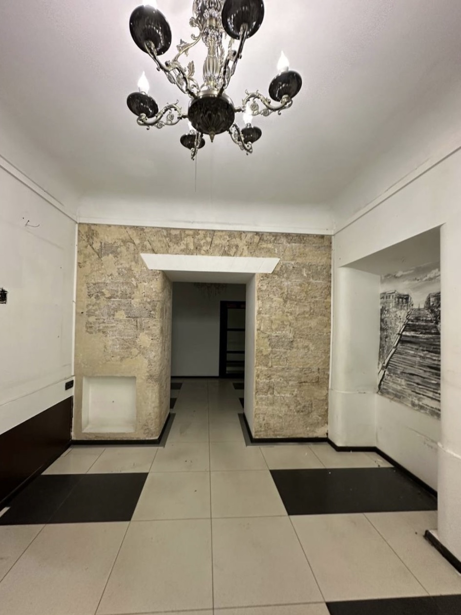 Коммерческая недвижимость на ул. Дерибасовская, 44 м², 85 000$ — FAKTOR