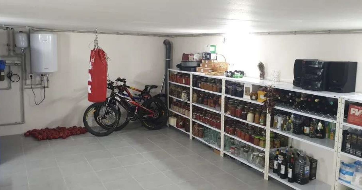 Дом на ул. Ясная, 180 м², 435 000$ — FAKTOR