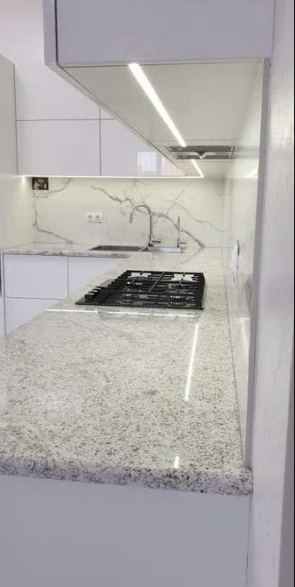 Дом на ул. Ясная, 180 м², 435 000$ — FAKTOR