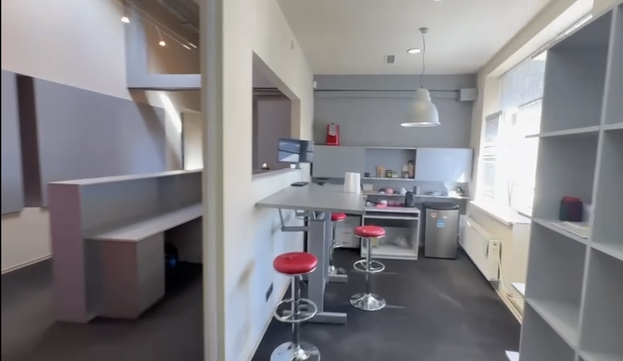 Коммерческая недвижимость на ул. Сабанеев Мост, 190 м², 230 000$ — FAKTOR