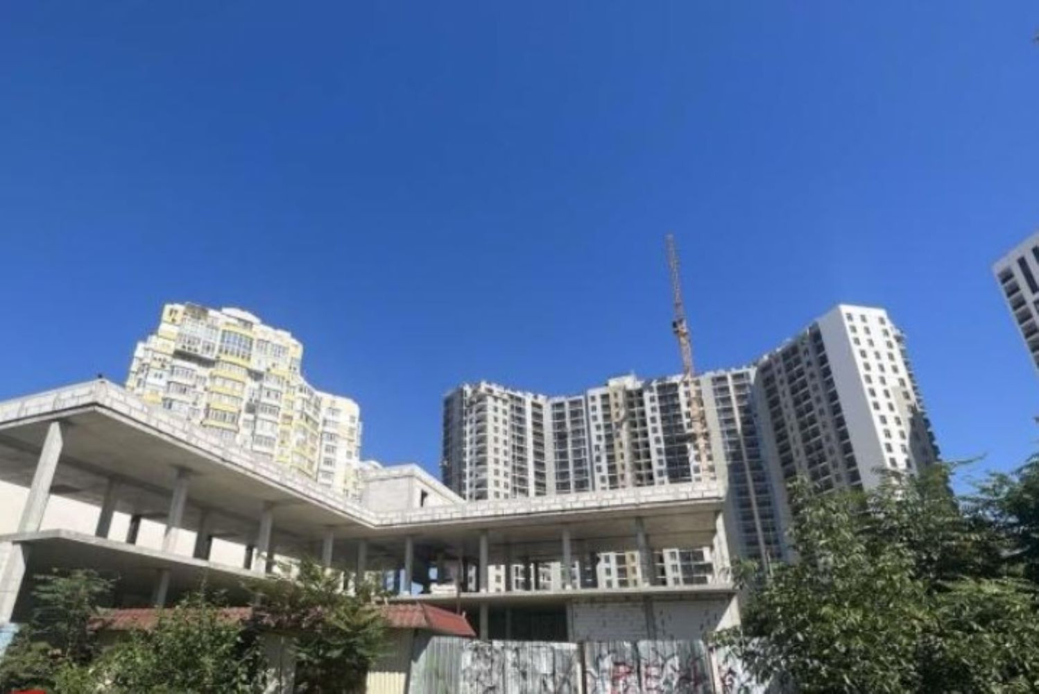Комерційна нерухомість на вул. Краснова, 850 м², 1 000 000$ — FAKTOR