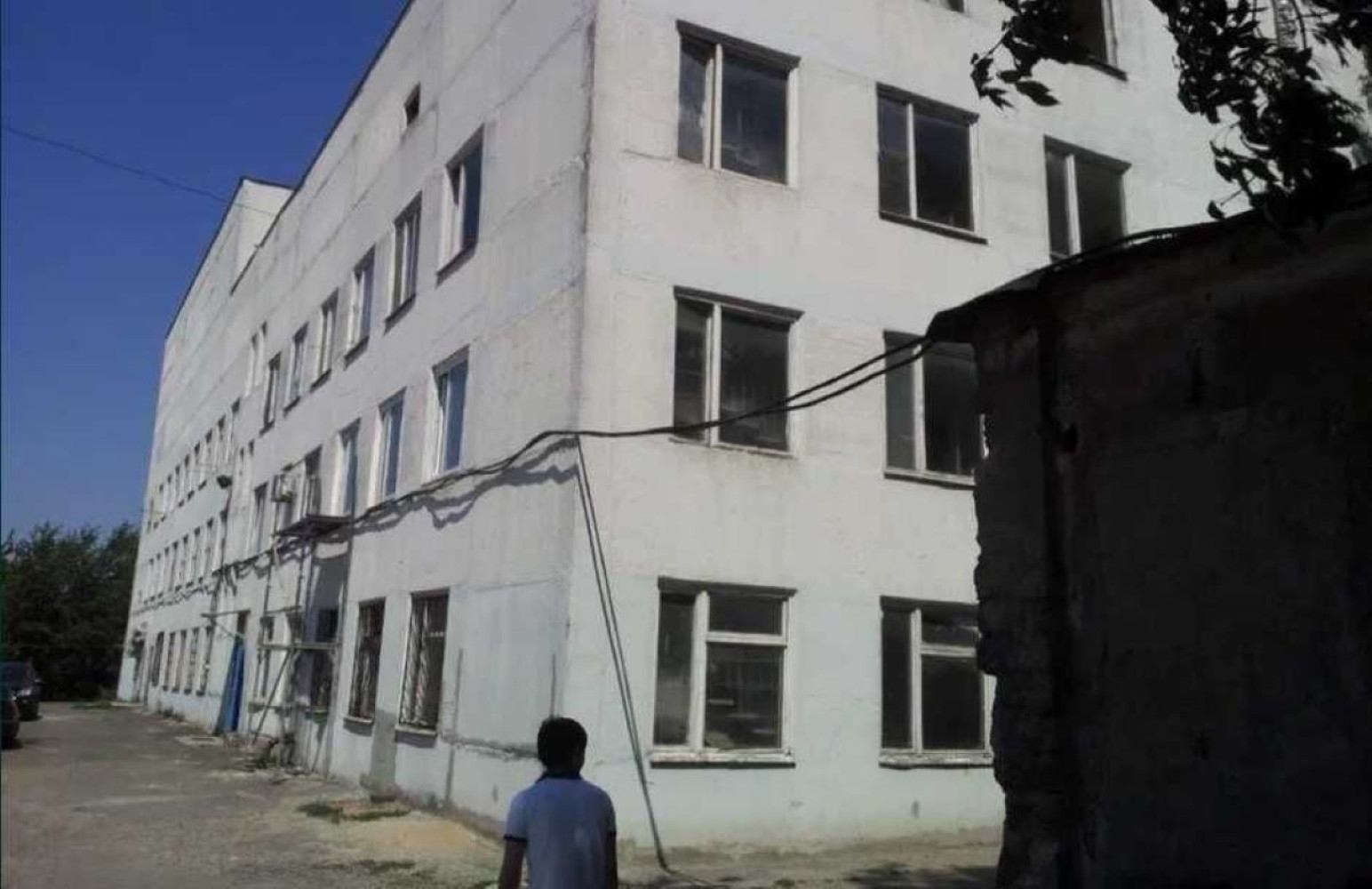 Комерційна нерухомість на вул. Михаила Грушевского, 15600 м², 2 500 000$ — FAKTOR