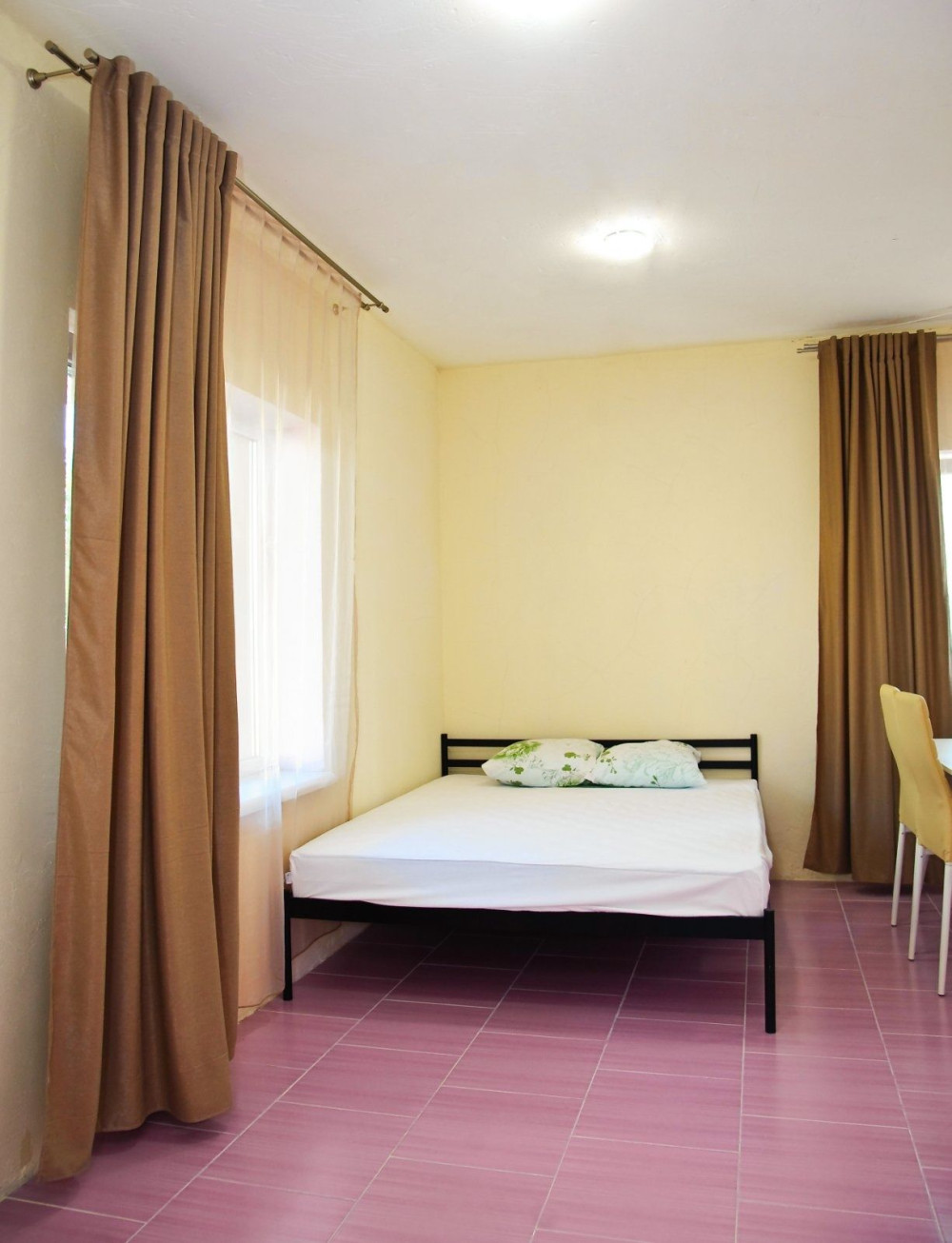 Комерційна нерухомість на вул. Долгая, 320 м², 289 000$ — FAKTOR