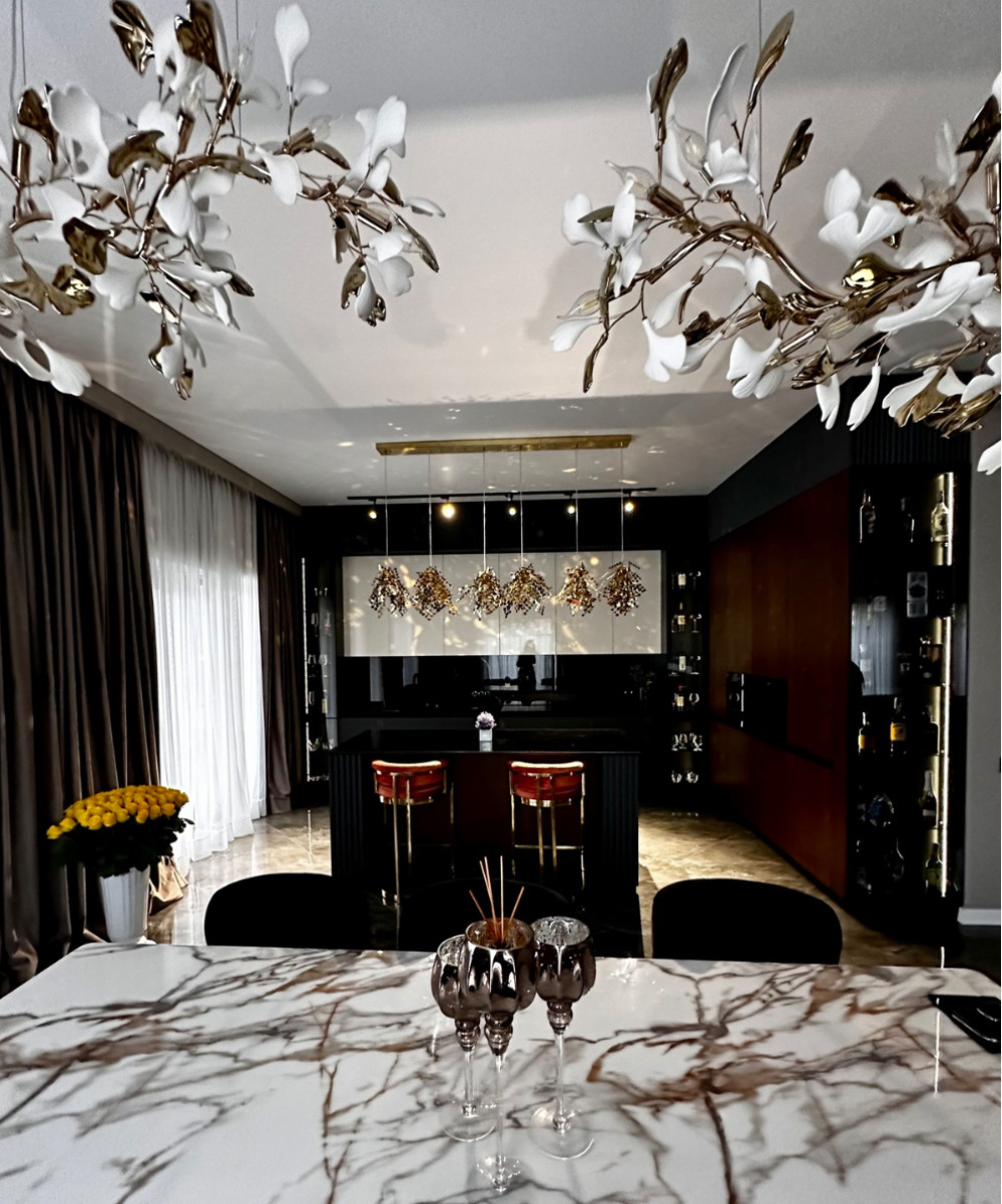 Дом на ул. Уютная (Совиньон), 330 м², 850 000$ — FAKTOR