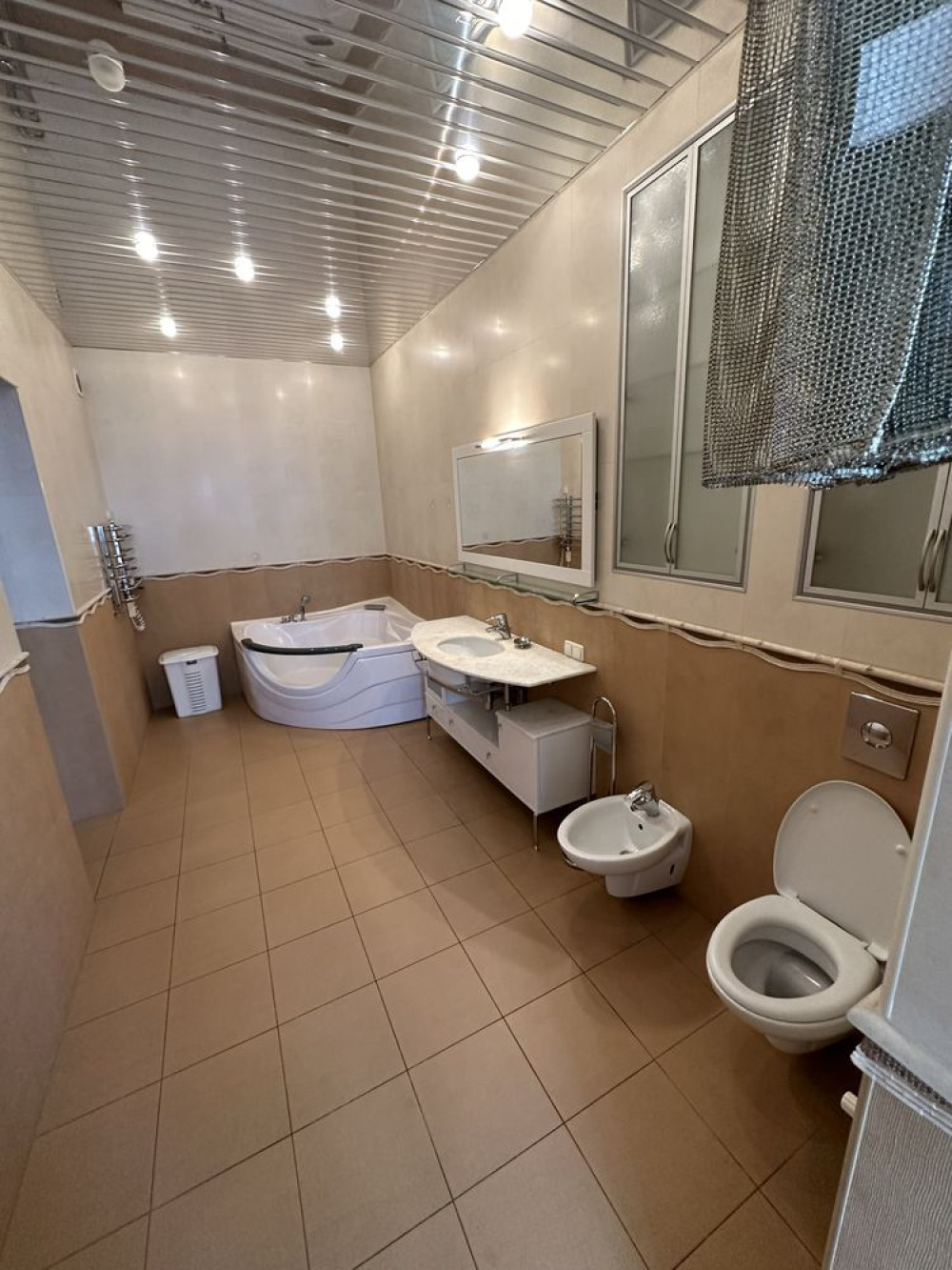 Квартира на ул. Лидерсовский бульвар, 200 м², 399 000$ — FAKTOR