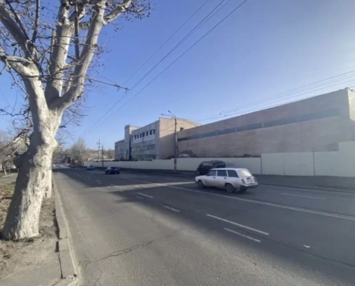 Коммерческая недвижимость на ул. Мельницкая, 3500 м², 1 550 000$ — FAKTOR