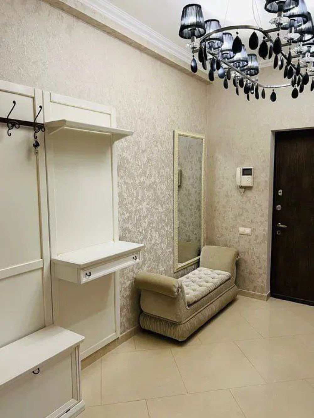 Квартира на вул. Тенистая, 120 м², 260 000$ — FAKTOR