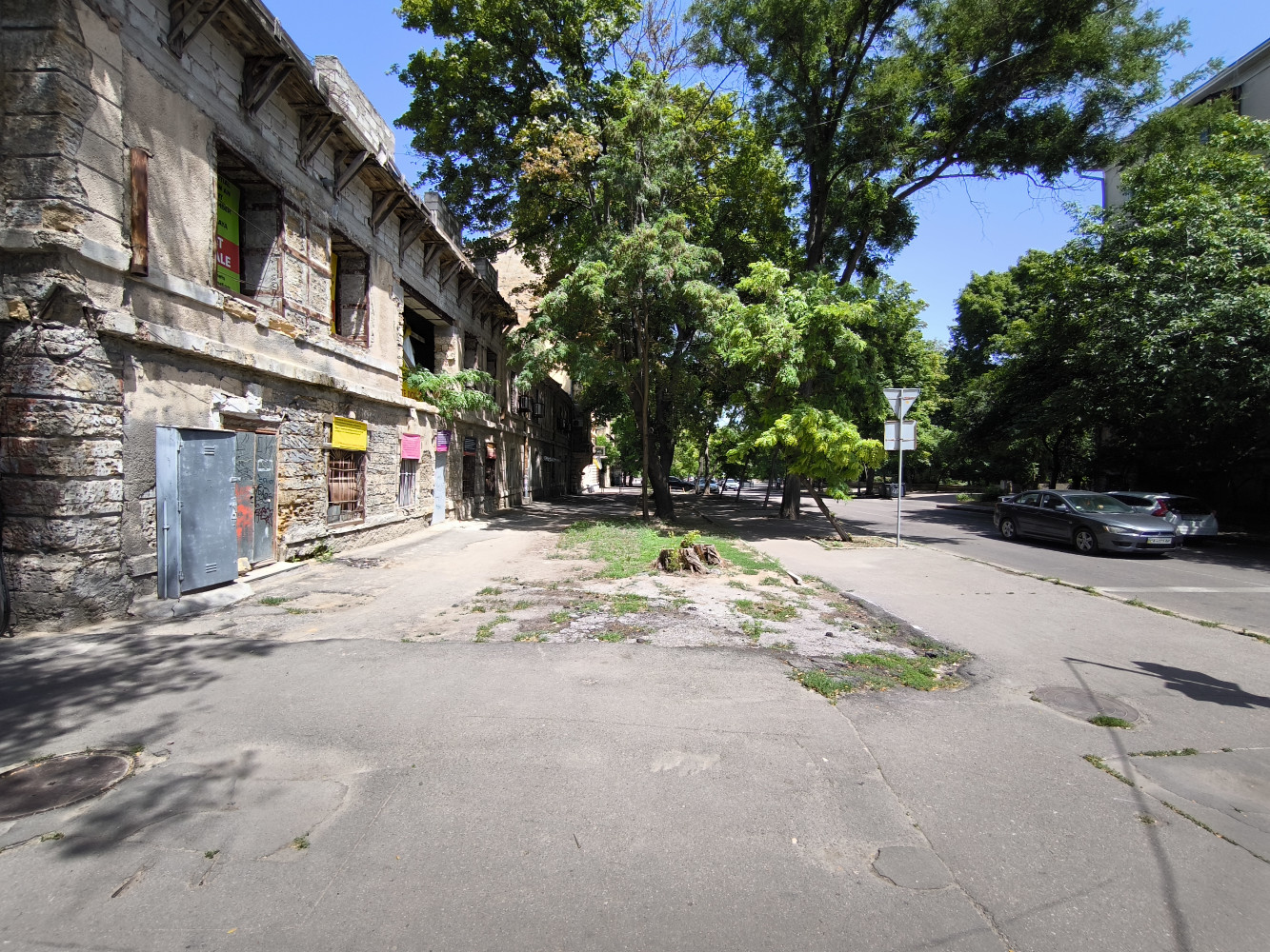 Дом на ул. Успенская, 460 м², 590 000$ — FAKTOR