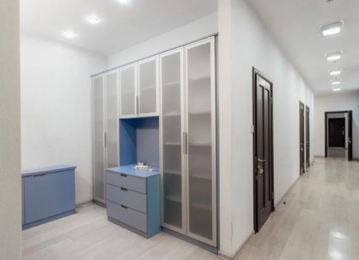 Коммерческая недвижимость на ул. Французский бульвар, 260 м², 290 000$ — FAKTOR