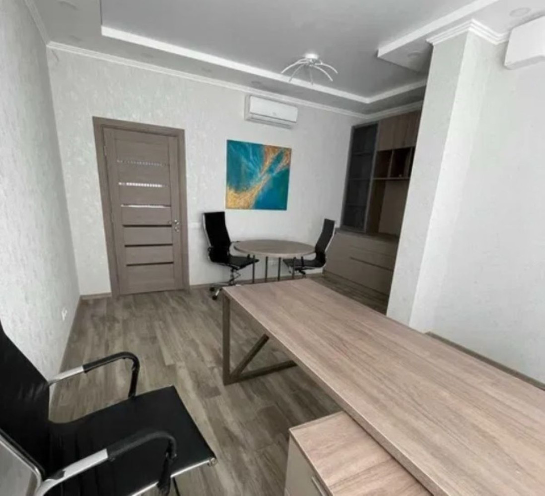 Коммерческая недвижимость на ул. Пушкинская, 68 м², 118 000$ — FAKTOR
