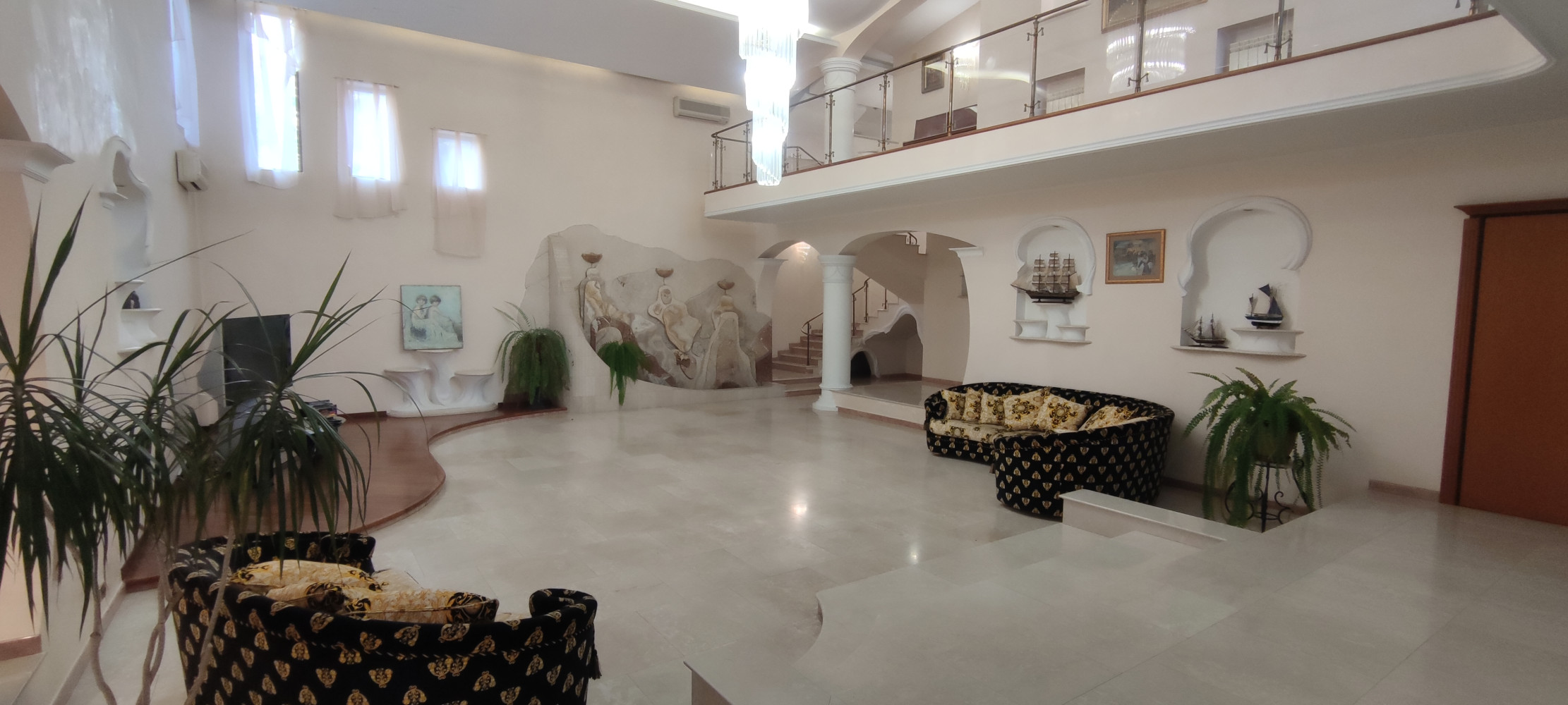 Дом на ул. Львовская, 665 м², 1 200 000$ — FAKTOR