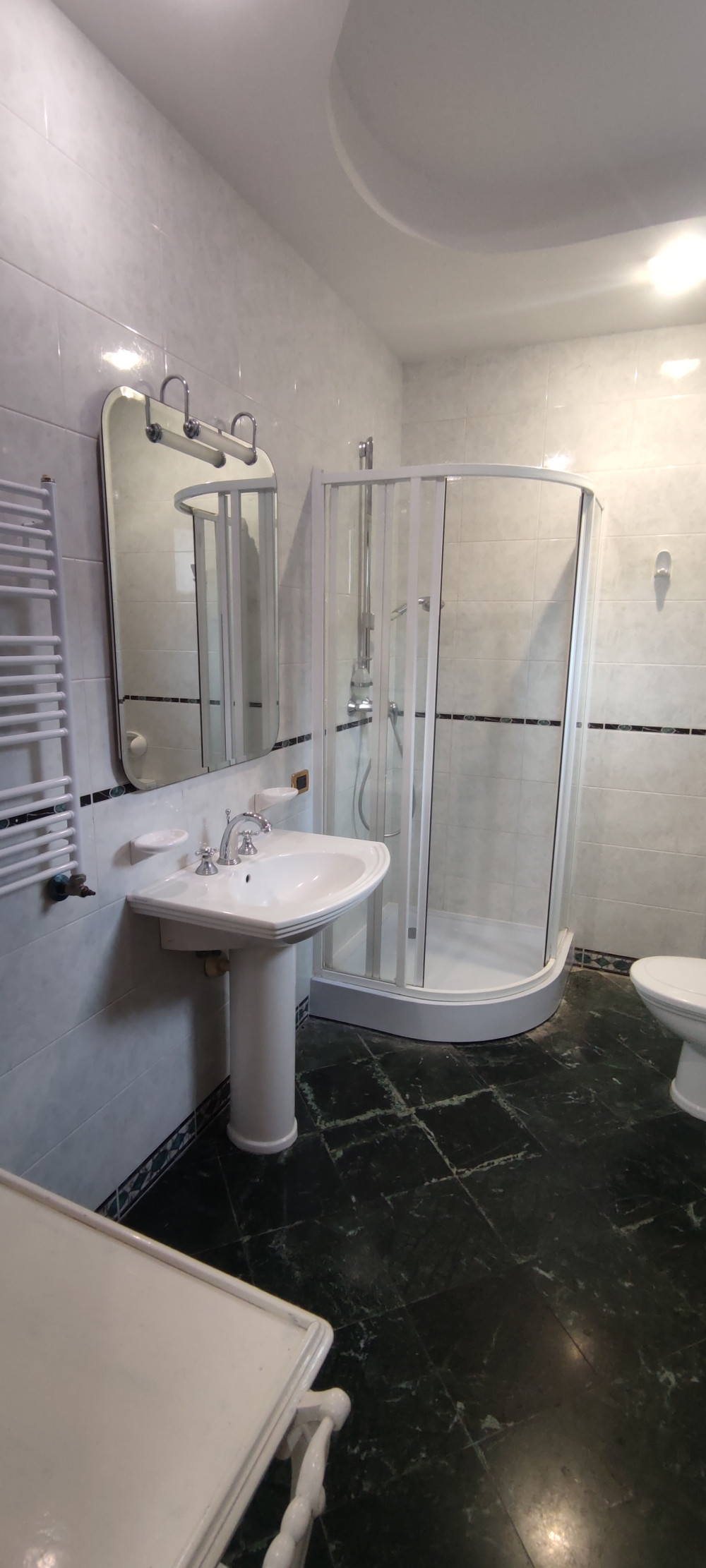 Дом на ул. Львовская, 665 м², 1 200 000$ — FAKTOR