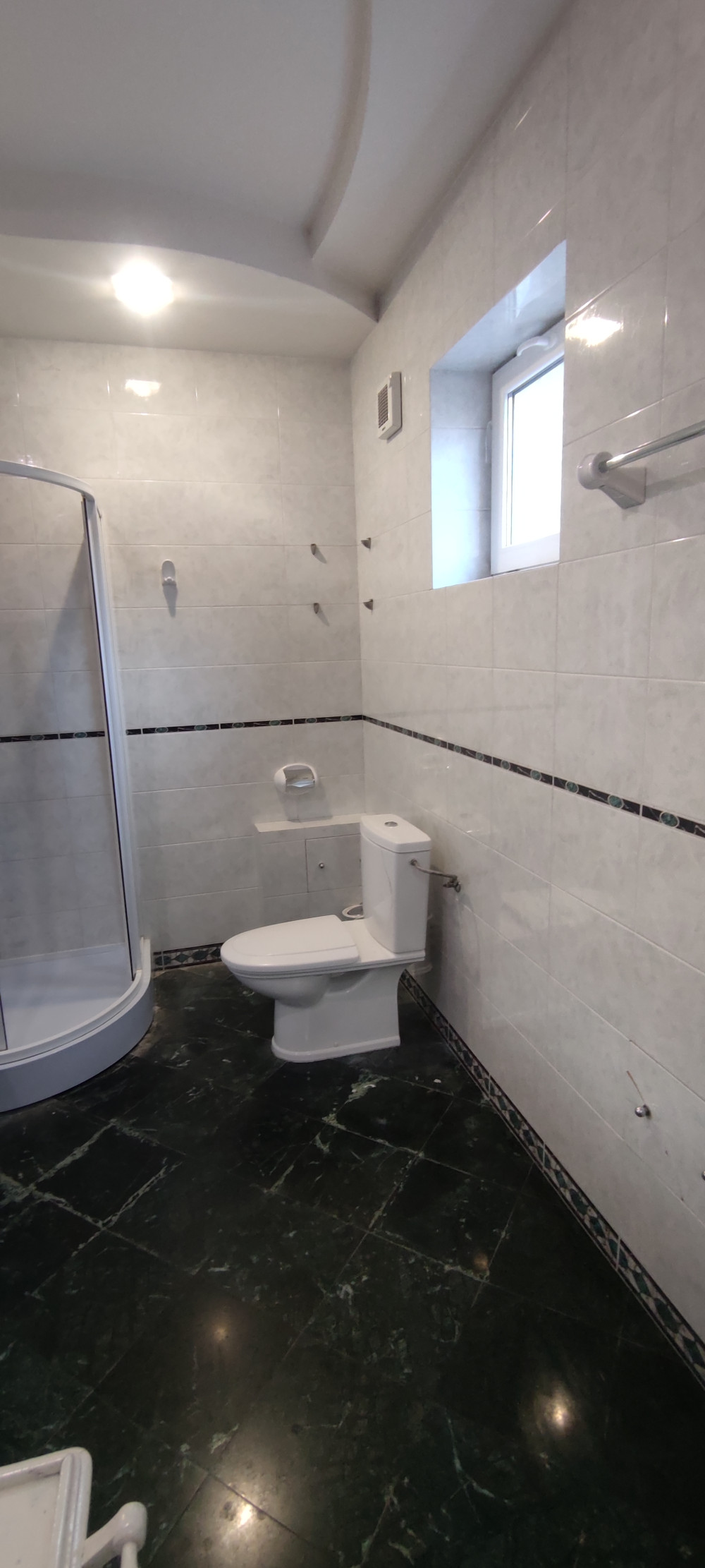 Дом на ул. Львовская, 665 м², 1 200 000$ — FAKTOR
