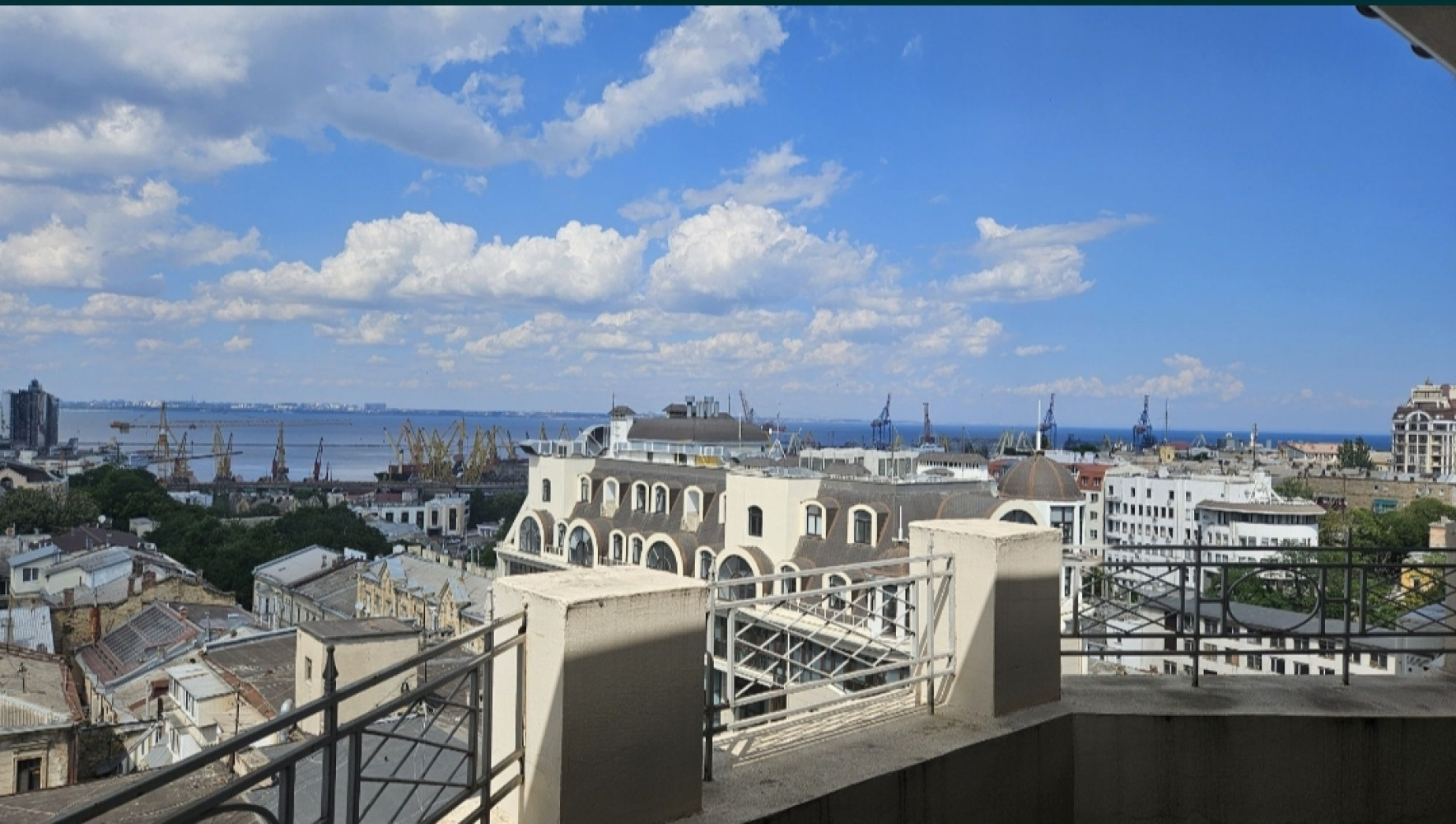 Квартира на ул. Греческая, 120 м², 200 000$ — FAKTOR