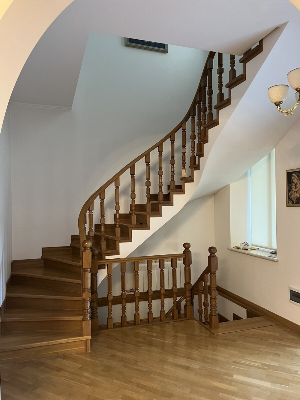 Дом на ул. Баштанная, 250 м², 580 000$ — FAKTOR