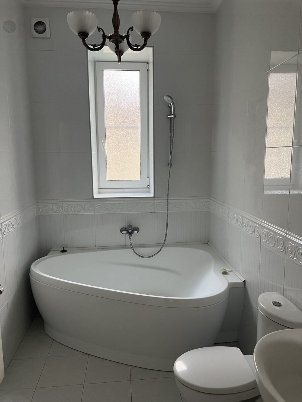 Дом на ул. Баштанная, 250 м², 580 000$ — FAKTOR