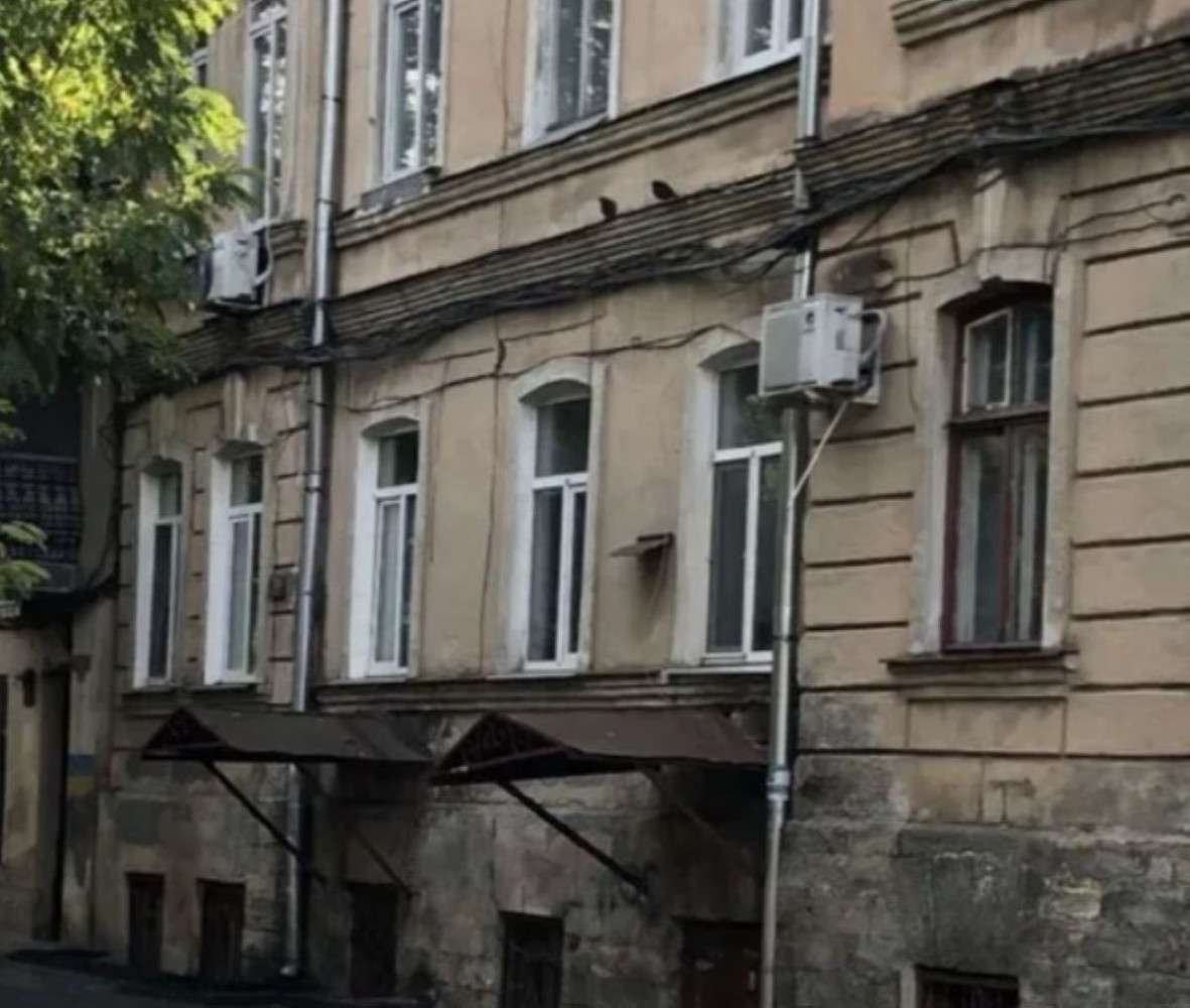 Коммерческая недвижимость на ул. Утесова, 200 м², 45 000$ — FAKTOR